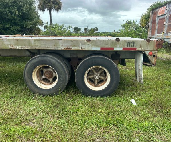 FLAT BED STEEL TRAILERS TANDEM 40X92 009