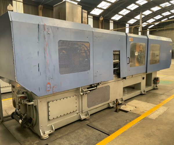 PLASTIC INJECTION MOLDING MACHINES MULTIPLE UNITS 003