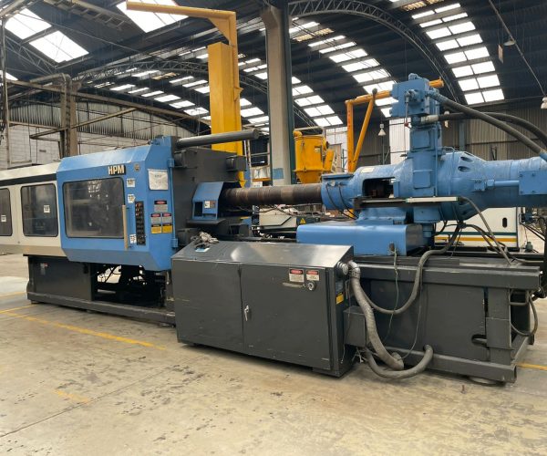 PLASTIC INJECTION MOLDING MACHINES MULTIPLE UNITS 009