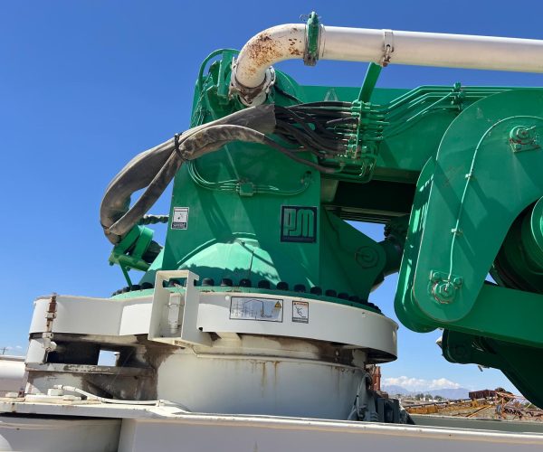 PUTZMEISTER CONCRETE BOOM PUMP 54M 005