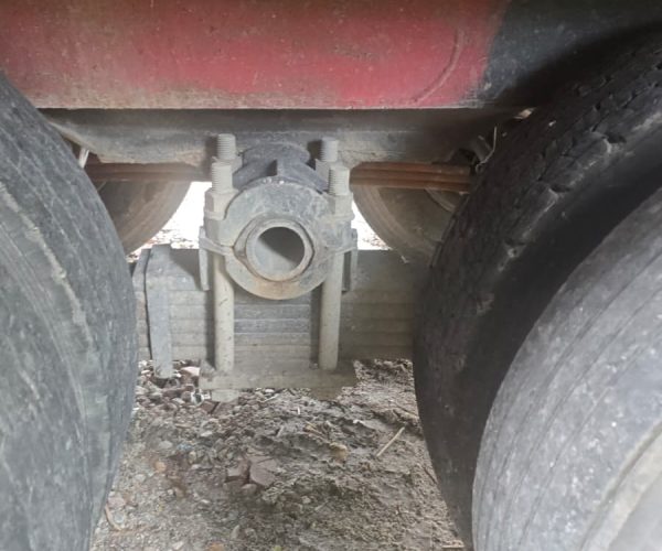 STEEL DUMP TRAILER BARN DOOR TANDEM 62 YARDAS SINGLE POINT SUSPENSION 006