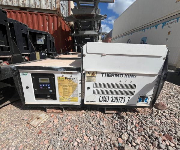 USED 15 KW UNDERMOUNT GENSET THERMO KING 011